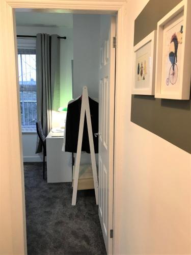 Apartamento Stylish Modern 3-bed House Nr Manchester City Ctr