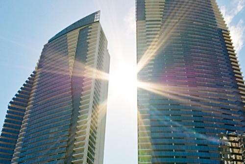 Apartamento Circle On Cavill 1 Bedroom Spa & Study, Hinterland View - Qstay