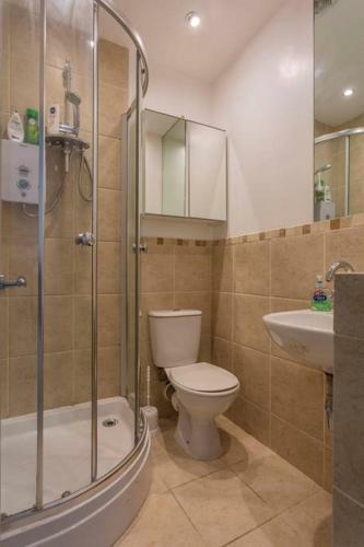 Spacious Central Chic Apartment - Simply Check In