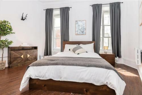 Apartamento Des Remparts- 2-bed With Great Views, Terrace