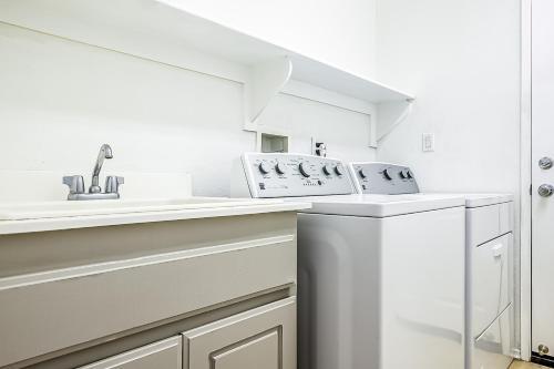 Desert Delight At Terra Lago
