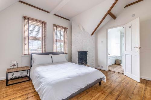 Apartamento Hiddem Gem! Character Home, Walk 2 All Sights