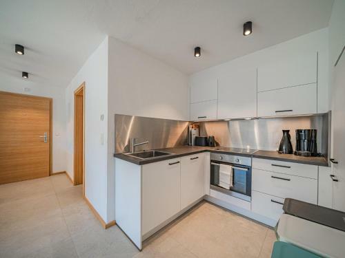 Apartment Am Lift Top 2