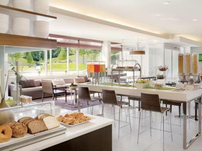 Hotel Element Miami International Airport