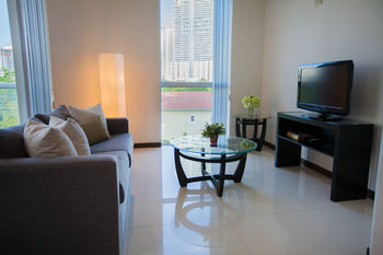 Apartamentos Habitat Residence