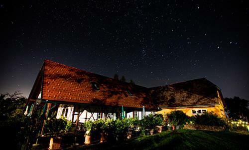 Bed & Breakfast Weingut Albert, Familie Cramer