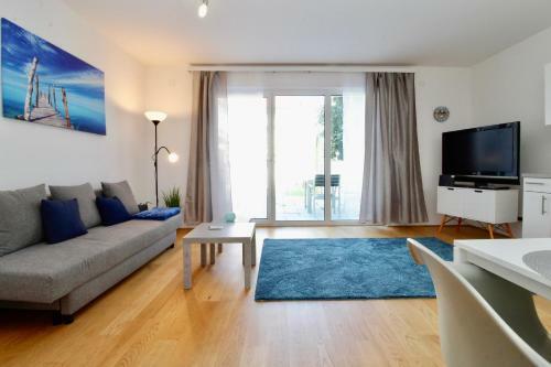 Modern Apartment With Terracce Top 3
