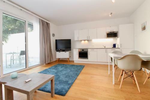 Modern Apartment With Terracce Top 3