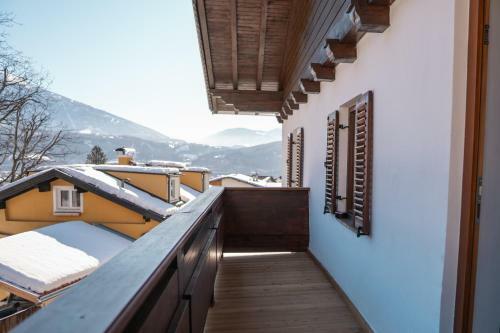 Reise Im Traditionell-modernen Stil|ferienhaus|ibk