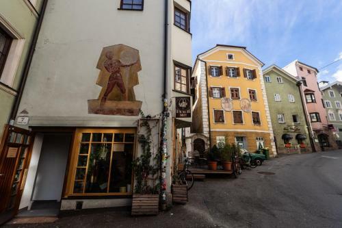 Montagu Hostel