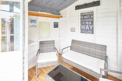 Host & Stay - Mast Cottage