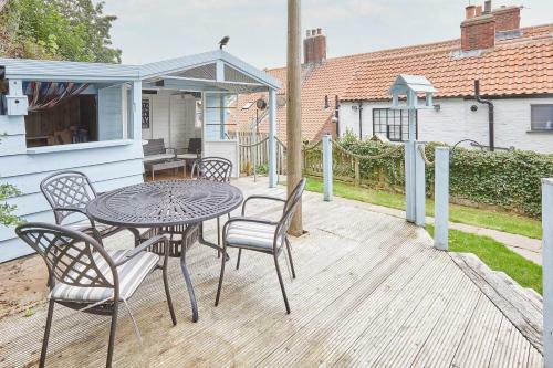 Host & Stay - Mast Cottage