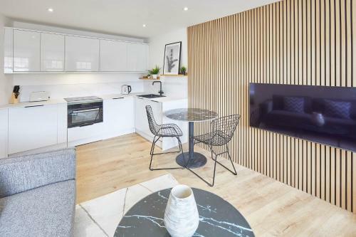 Host & Stay - Golden Lion Apartments