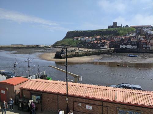 Whitby Sea View Cottage