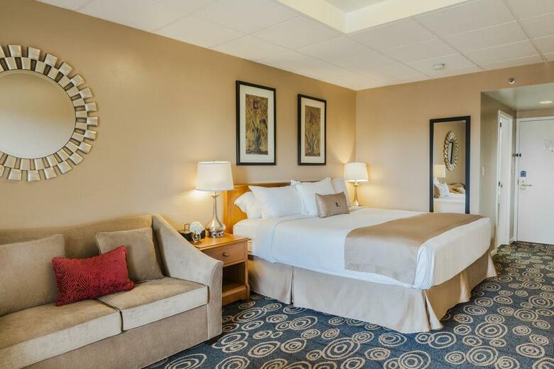 Regency Hotel Miami