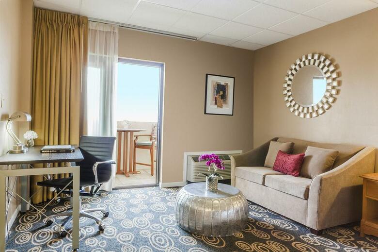 Regency Hotel Miami