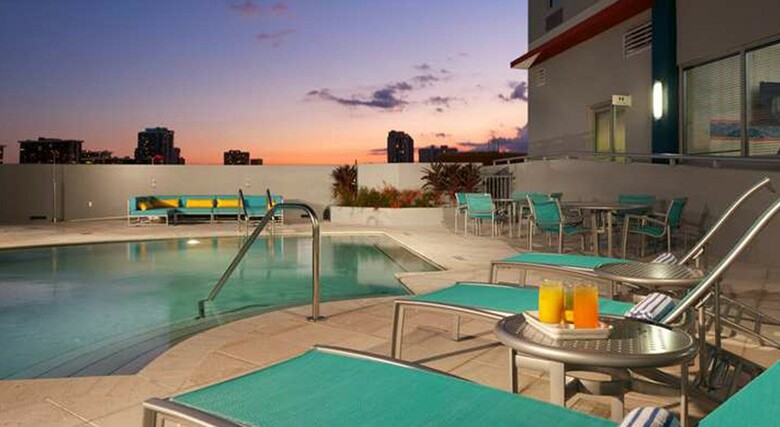 Hampton Inn & Suites By Hilton Miami Brickell Hotel
