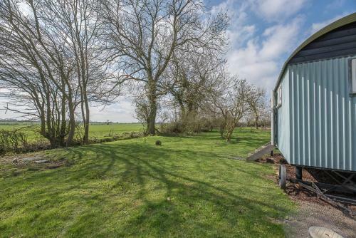 Sage Shepherds Hut Boundary Farm Air Manage Suffolk