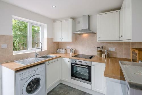 North Cottage Alderton Air Manage Suffolk