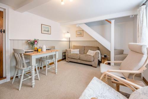 North Cottage Alderton Air Manage Suffolk