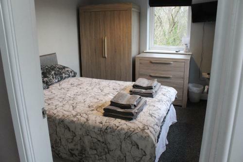 4 Bedroom Detached Holiday Home With Hot Tub