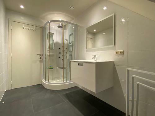 Vakantiewoning Maison Remi - 12pers