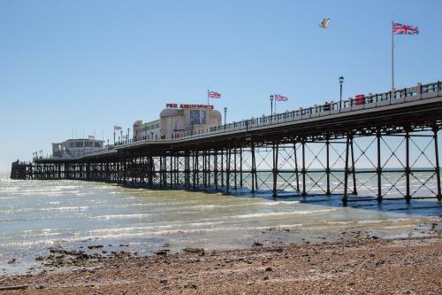 Apartamento Gorgeous Central Studio With Balcony, 2 Mins To Beach And Pier