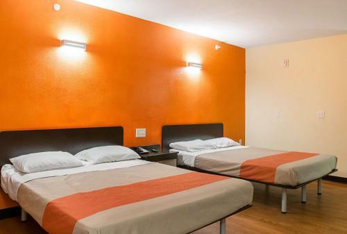 Motel 6 New Orleans - Near Downtown