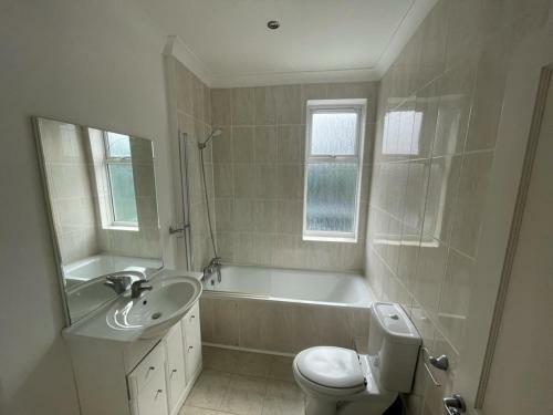 Hostal Stunning Double Room South Wimbledon