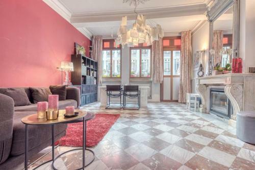 Apartamento Duplex Situ� Au Centre Du C?ur Historique De Li�ge
