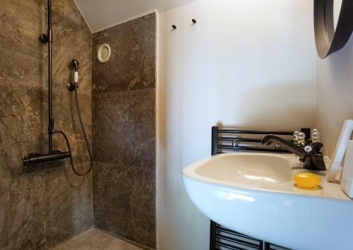 Hotel Le Ch�teau De Mirwart