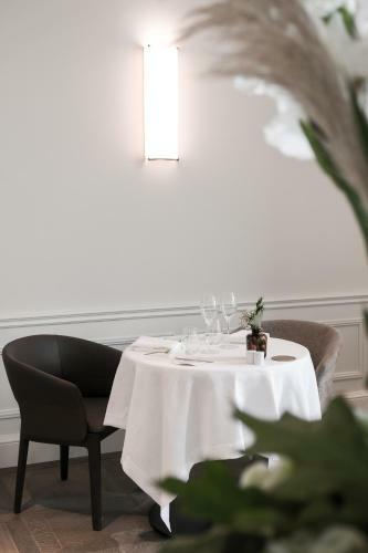Hotel Le Ch�teau De Mirwart