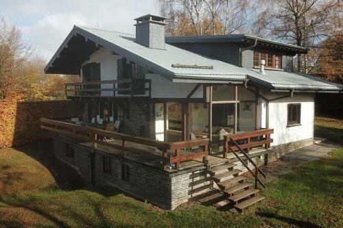 Le Grand Cerf 25 Pers, Malmedy- Chalet Rustique, Jardin