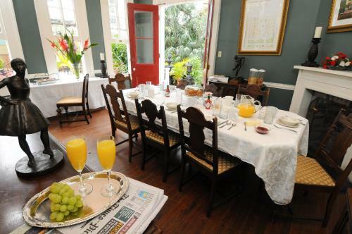 Bed & Breakfast Edgar Degas House Historic Home And Museum