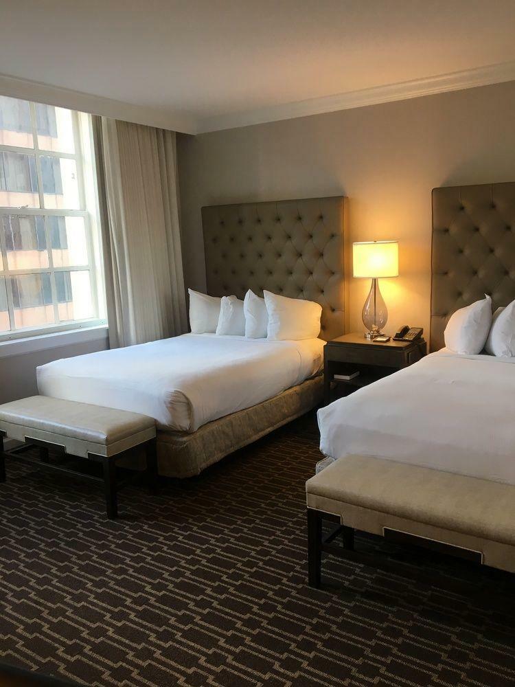 Hotel Hilton New Orleans / St. Charles Avenue