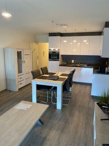 Apartamento Studio 405 Op Zeedijk Met Frontaal Zeezicht 4de Verdiep