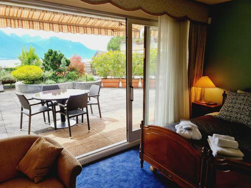 La Terrasse Lake View Apartment