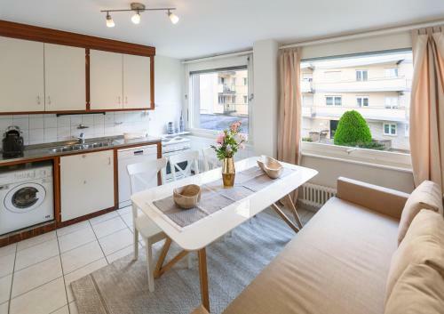 ? Central Apartment | Terrace & Private Parking ?