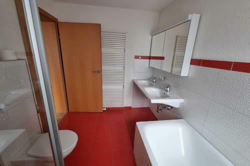 Charming 2 Bedroom Apartment In Neuenkirch
