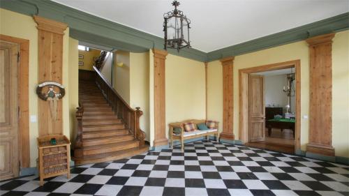 Bed & Breakfast Le Ch�teau De Philiomel
