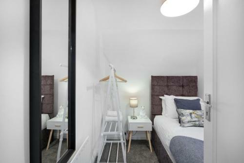 Apartamento Pinewood Studios Bright 4 Bed 2 Bath House Near Slough