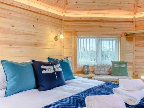 Dragon Fly Retreat-uk36831
