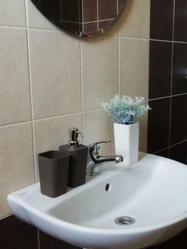 Apartm�ny U St?�brn�ch