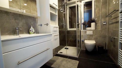 Apartamento Luxus Wohnungen N�he K�ln City/messe