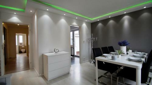 Apartamento Luxus Wohnungen N�he K�ln City/messe