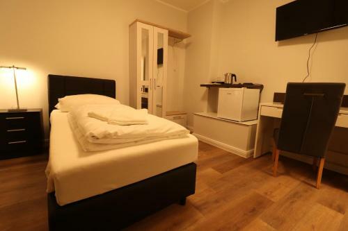 Hostal Schiller Pension
