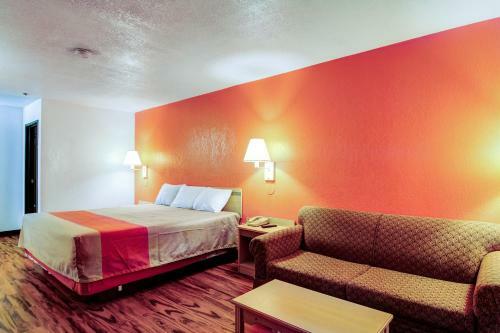 Motel 6 - Columbia