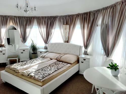 Hostal Penzion A Restaurace Belveder