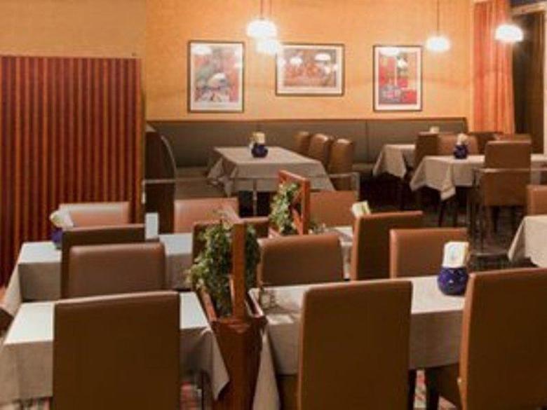 Airport Hotel Bonus Inn