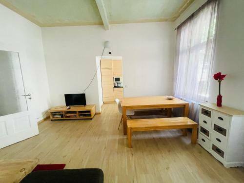Nice City Apartment